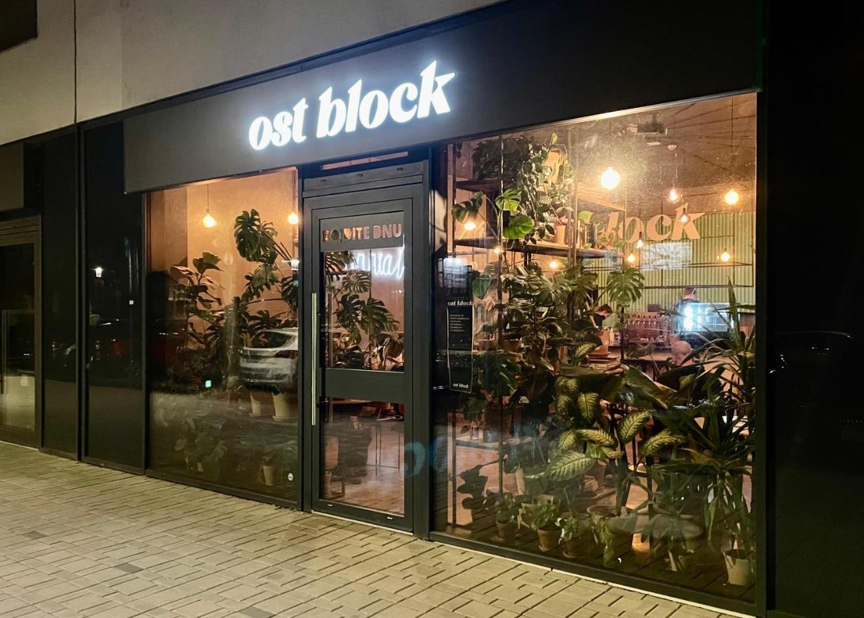 Stein Lägenhet Bratislava Exteriör bild